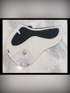 RARE! LeMieux ProSport ProGrip Saddle Pad Large CC Anti-Slip Shock Absorb